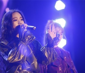  紫百合新帅首战告捷稳定军心  